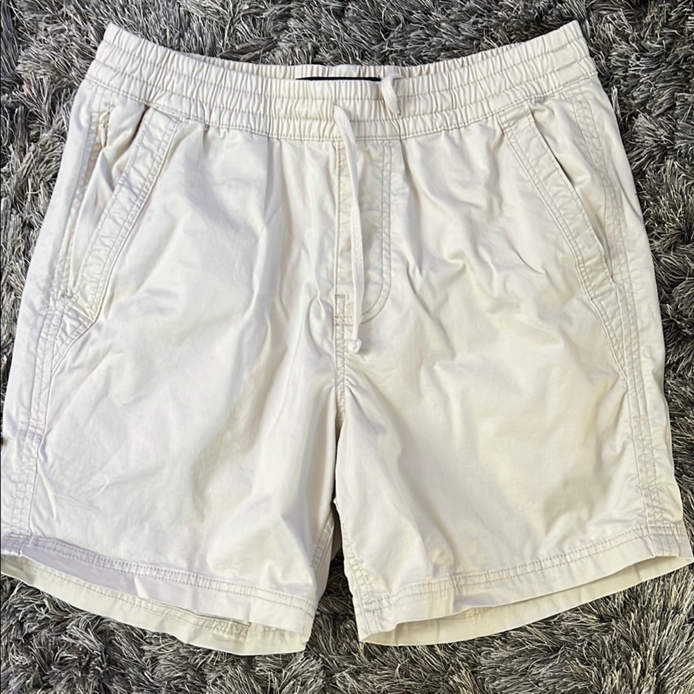 Men's White Casual Shorts